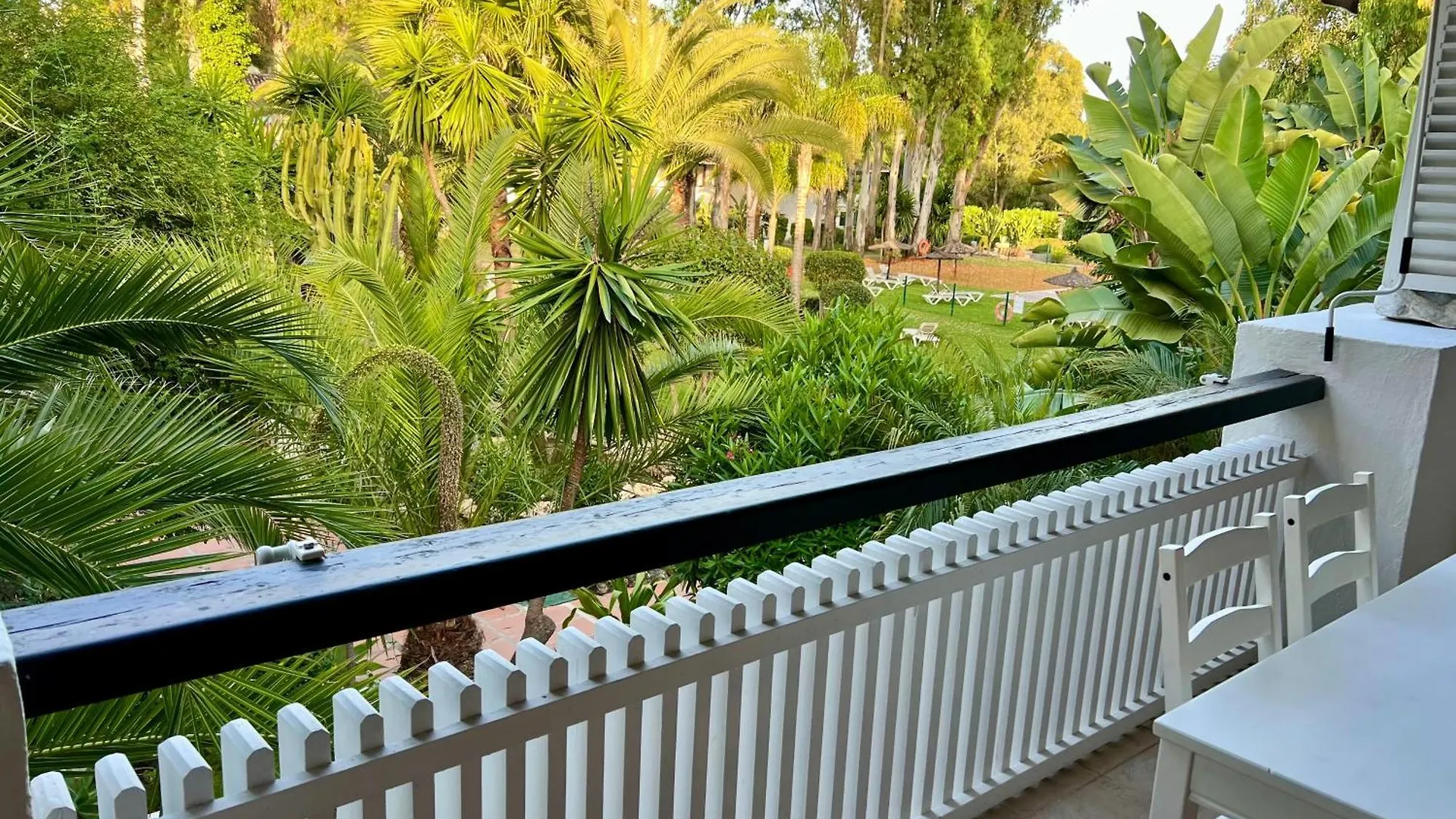 Baraka Suite Banus Marbella 0*,